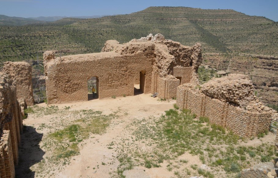Qal'eh Dokhtar, Mark, Iran